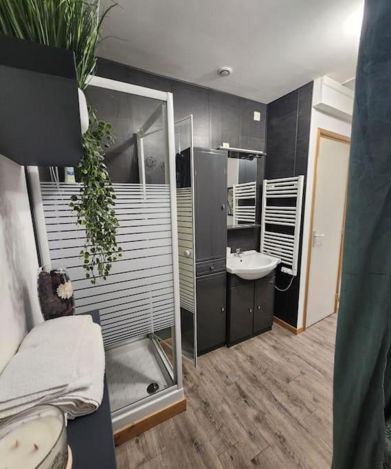 La Petite Loge De L'Ile Appartement Nantes Buitenkant foto